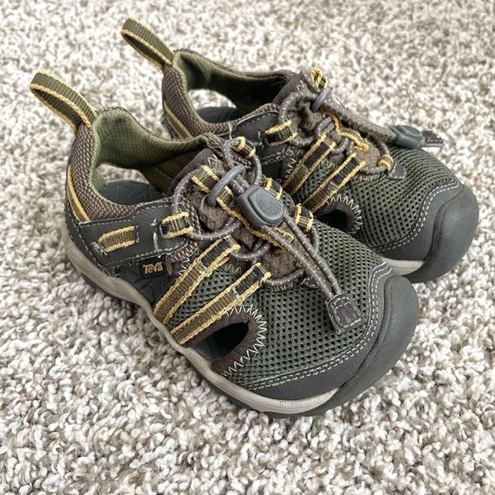 Size 7 / Toddler Boy Teva Sandals